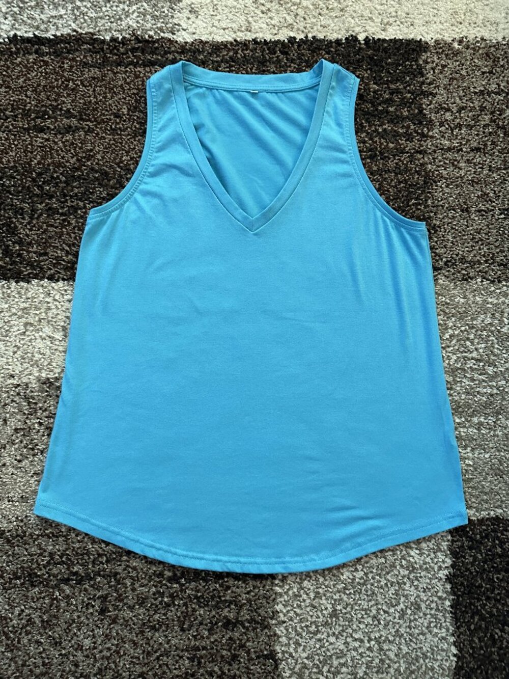 SMILE FISH (L) Bright Blue Deep V-Neck Tank Top Loose Flowy Sleeveless Sky Aqua